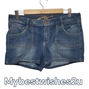 Arizona Jeans Shorts Womens Size 13 Junior Sizing Blue Denim Women's Shorts
